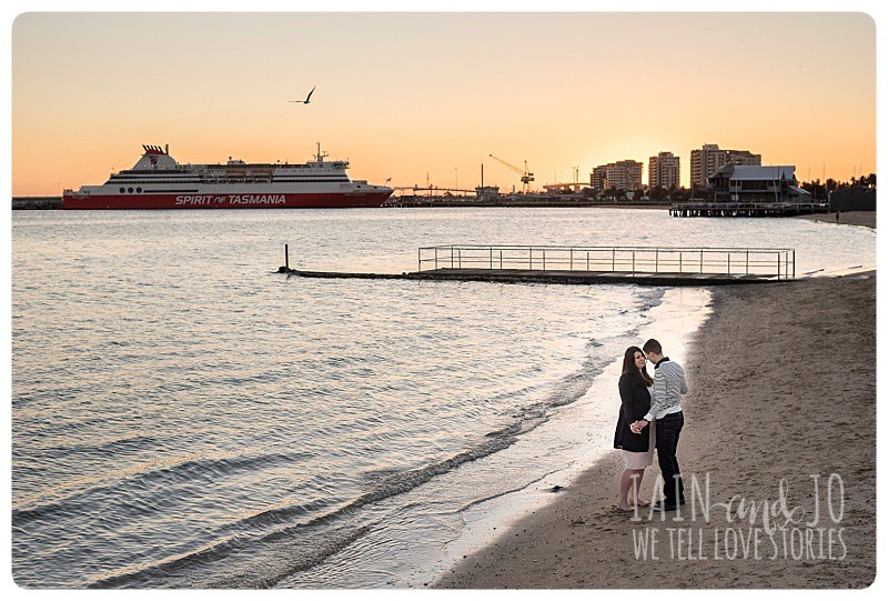 Natural Elegant Engagement Session Beach 