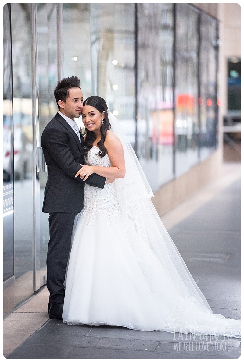 Showtime Natural Elegant Wedding Photography South Wharf Love Stories 