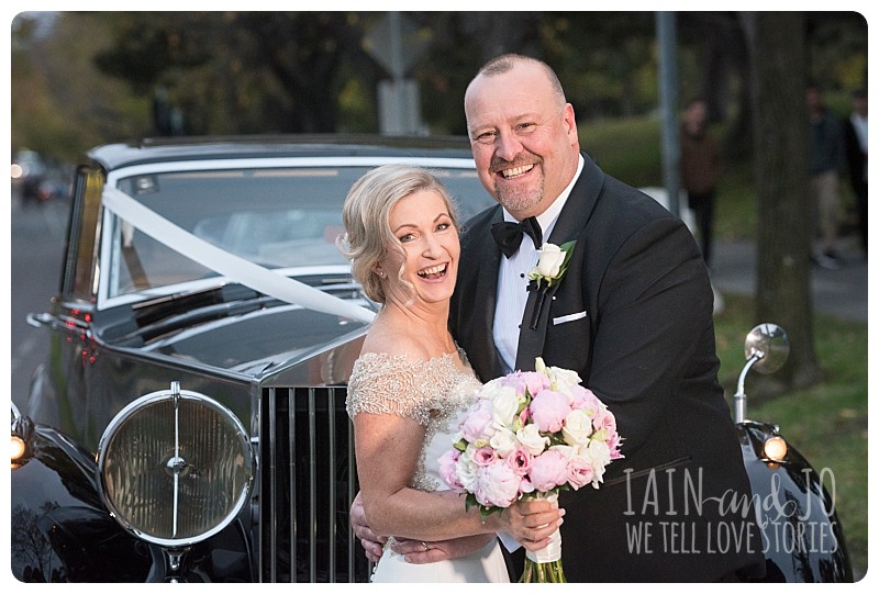 Wedding photo with car